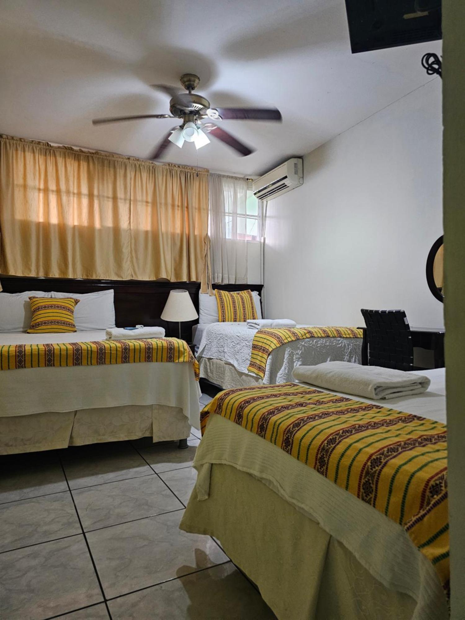 Hotel San Jose Hostal San Salvador Kültér fotó